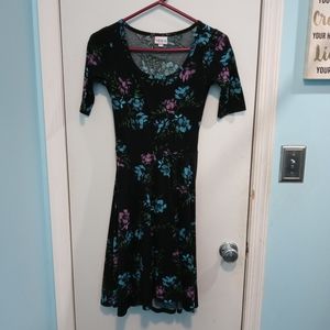 Lularoe Nicole Dress Size XXS Floral Black 3/4 Sleeve Fitted